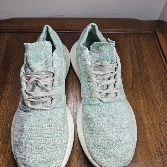 Adidas PureBoost Go Women mint green athletic shoes Women's size 10.5 - Picture 2 of 7